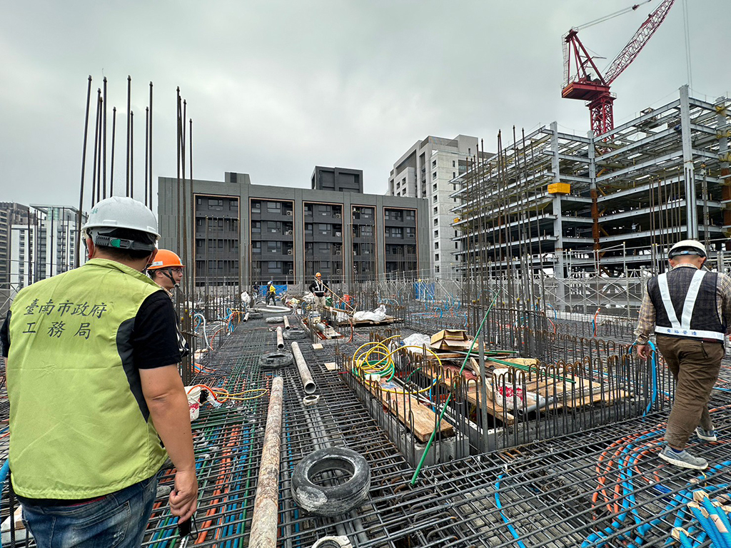 興富發建案多項違規 南市府稽查開罰