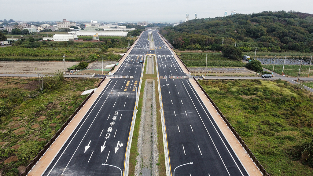 南科添利多 安定東路向東延伸道路完工通車